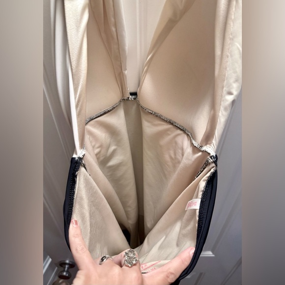 Victoria’s Secret Ruched Marilyn Monroe style Halter Top Deep Plunge Swimsuit XL - Picture 15 of 16